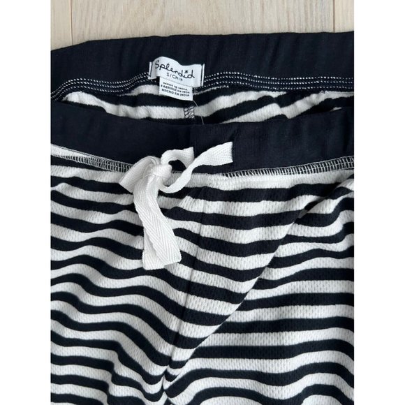 Splendid Stripe Pyjama Set Top & Bottoms Navy / White ( S ) - Picture 3 of 3